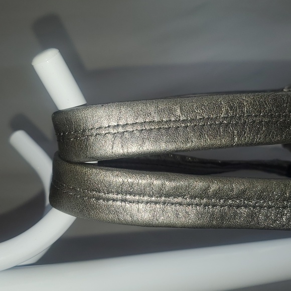 B.Makowsky Leather Metallic Women's Handbag - Picture 5 of 9